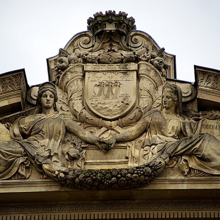Photo de Fontaine Saint-Michel à Paris