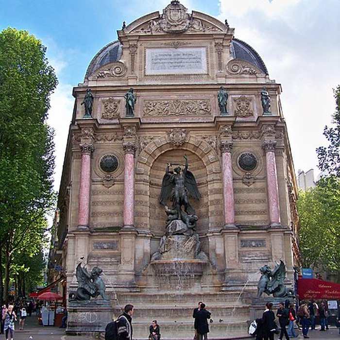 Photo de Fontaine Saint-Michel à Paris