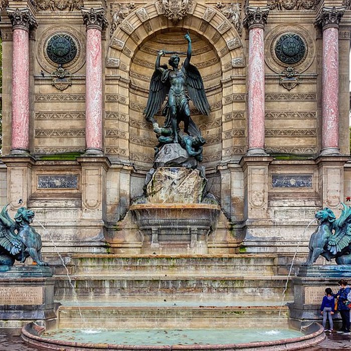 Photo de Fontaine Saint-Michel à Paris