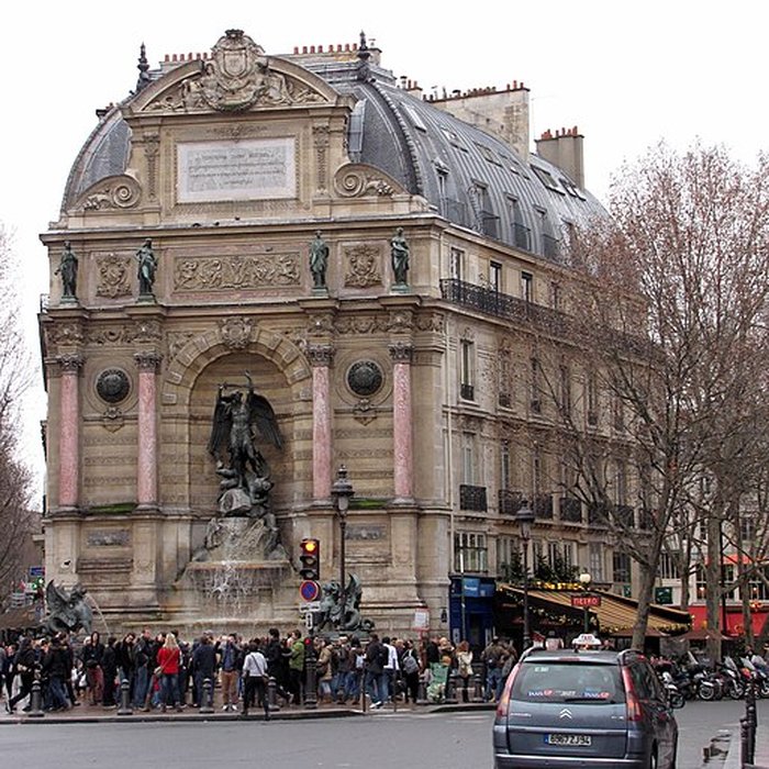 Photo de Fontaine Saint-Michel à Paris