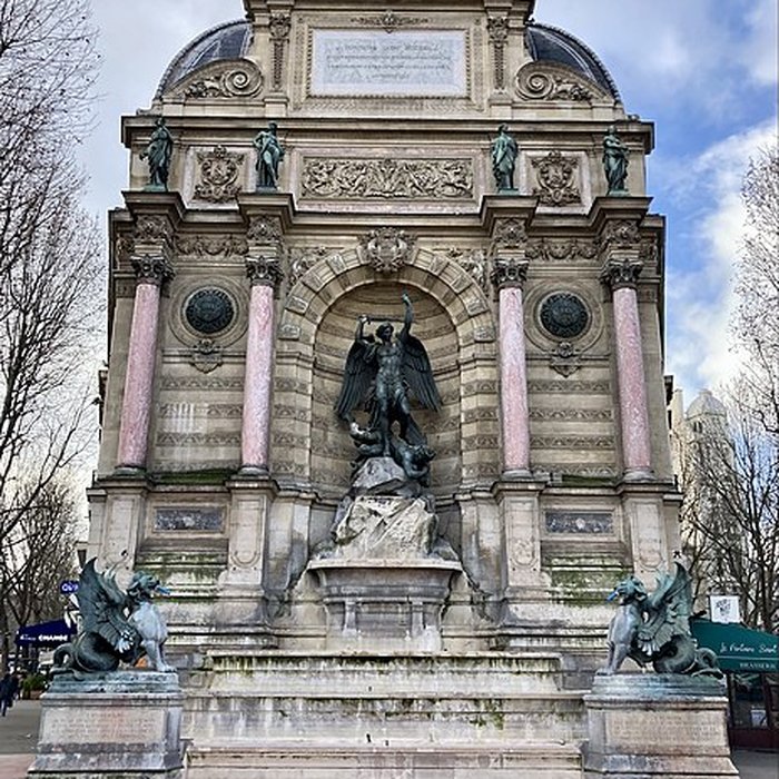 Photo de Fontaine Saint-Michel à Paris