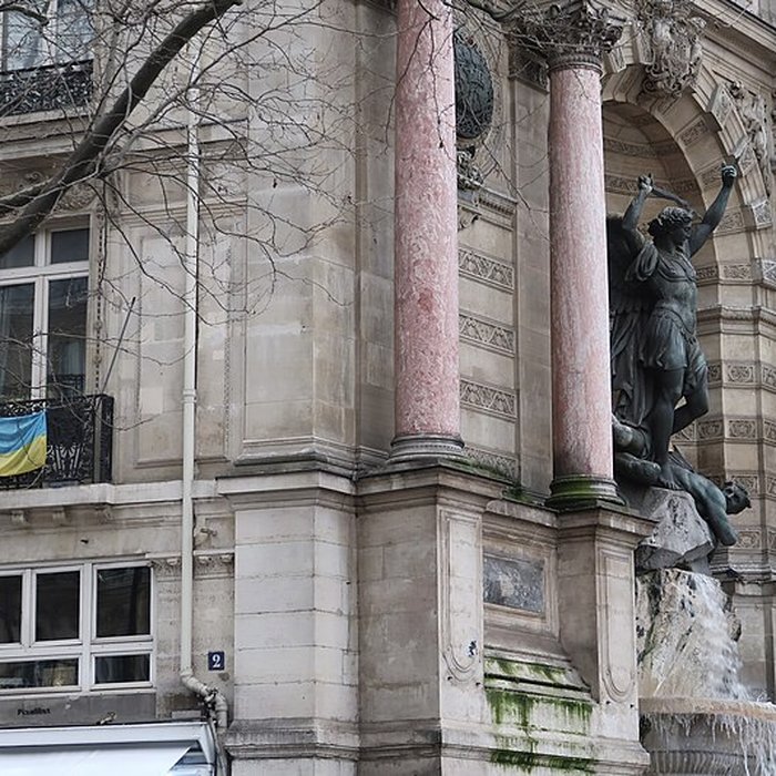 Photo de Fontaine Saint-Michel à Paris