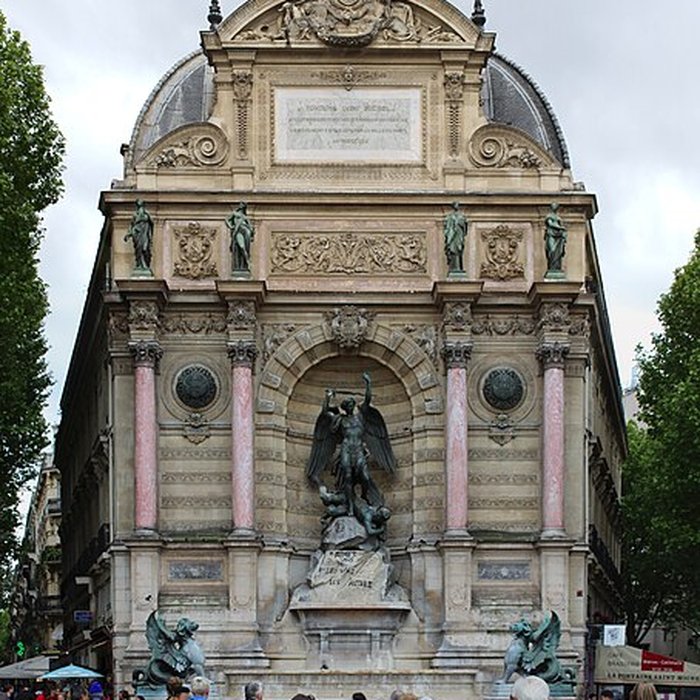 Photo de Fontaine Saint-Michel à Paris