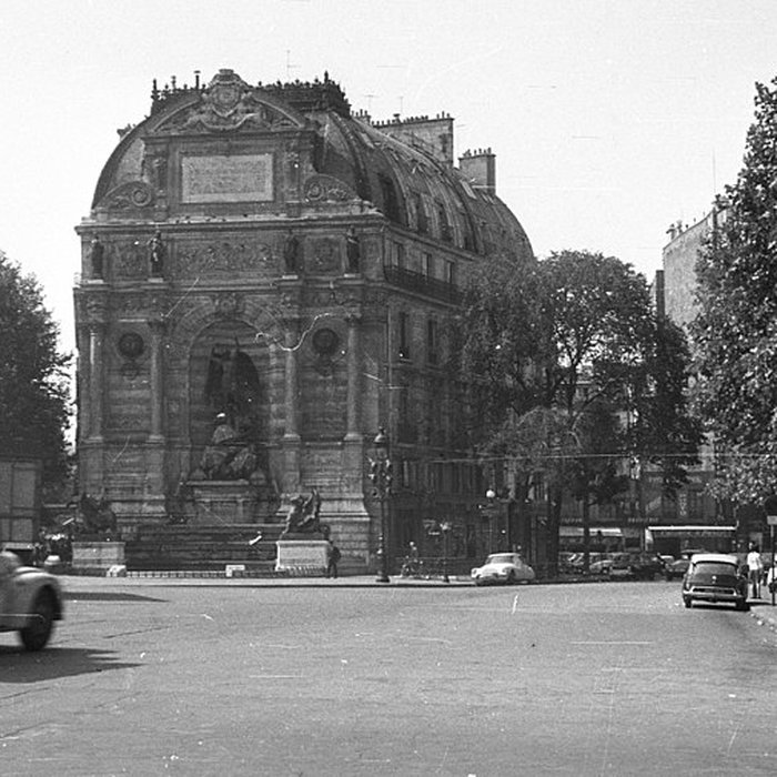 Photo de Fontaine Saint-Michel à Paris