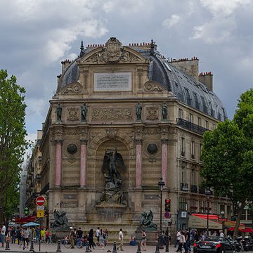 Fontaine Saint-Michel à Paris