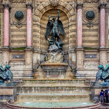 Fontaine Saint-Michel à Paris