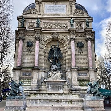 Fontaine Saint-Michel à Paris