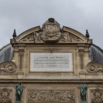 Fontaine Saint-Michel à Paris