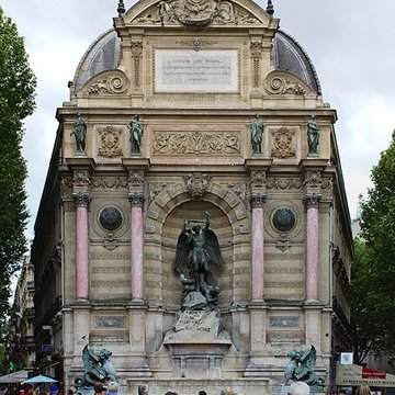 Fontaine Saint-Michel à Paris