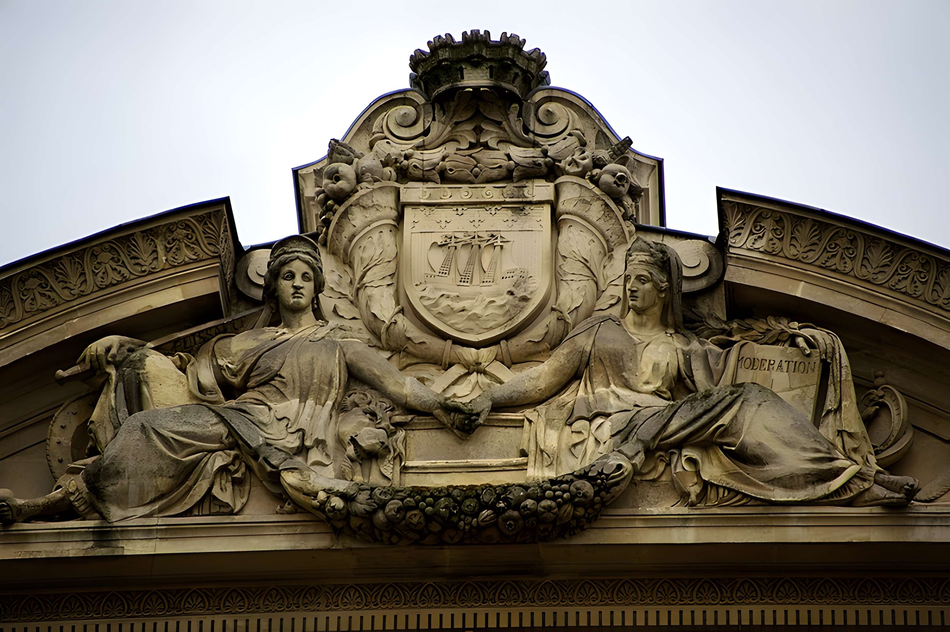 Fontaine Saint-Michel à Paris