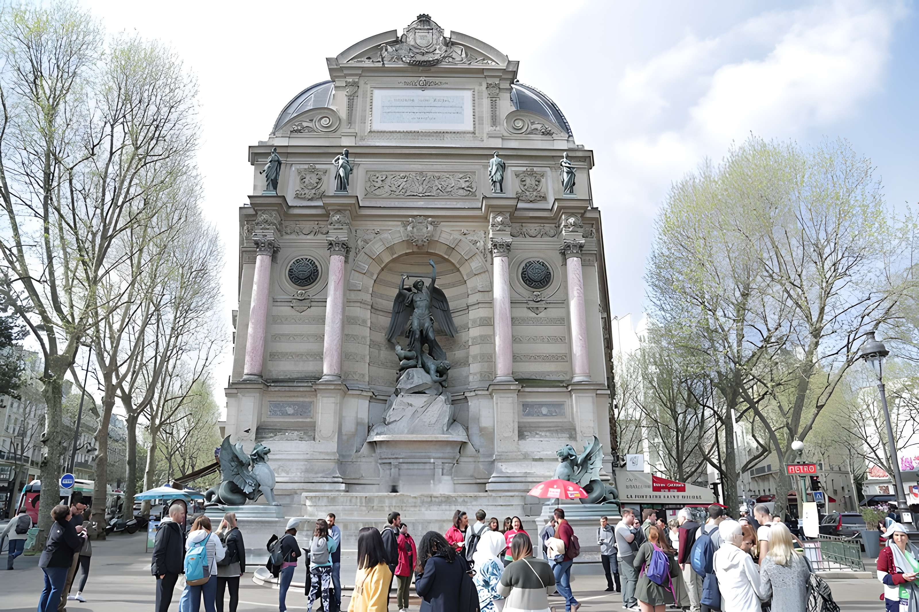 Fontaine Saint-Michel à Paris