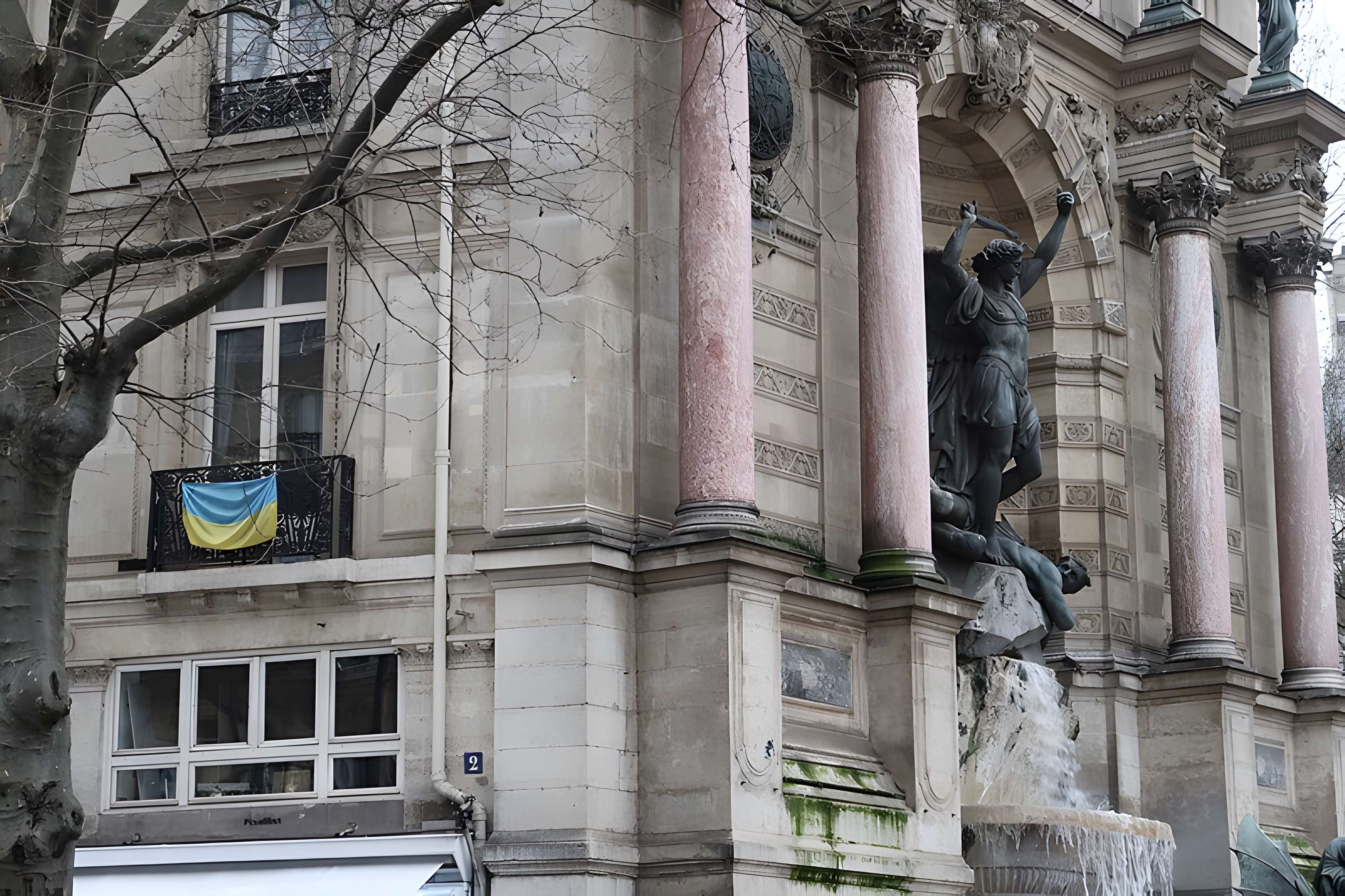 Fontaine Saint-Michel à Paris