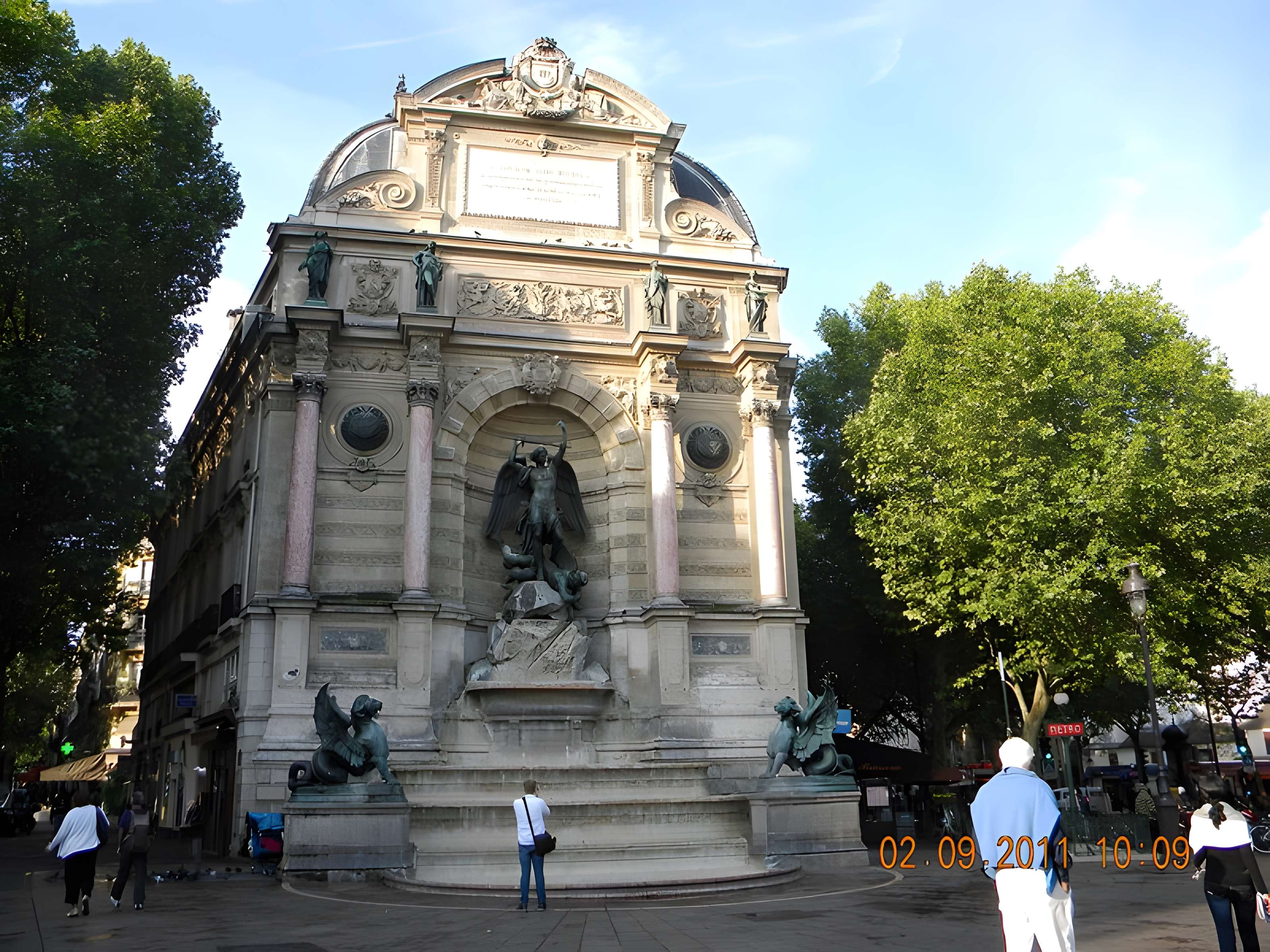 Fontaine Saint-Michel à Paris