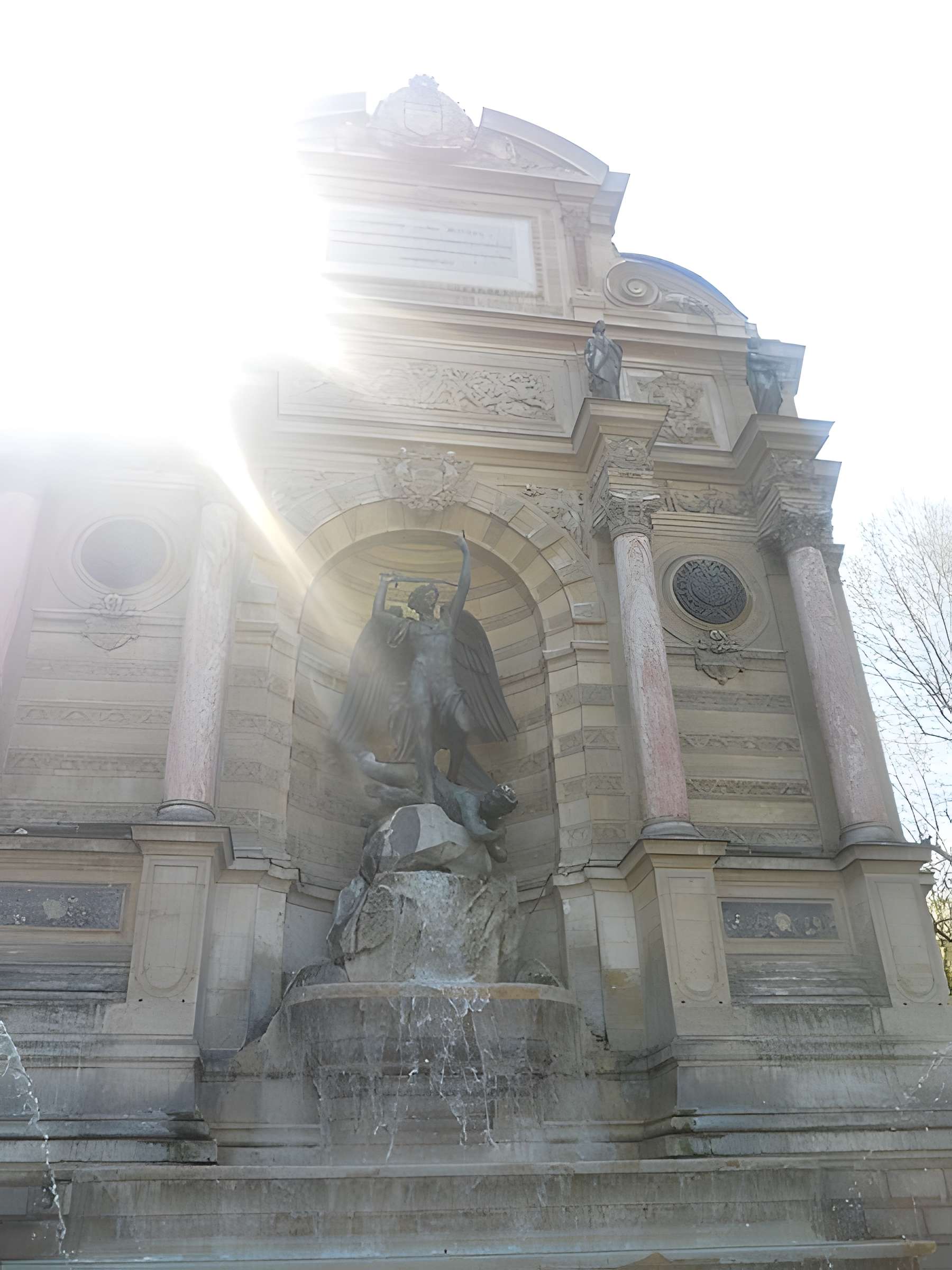 Fontaine Saint-Michel à Paris