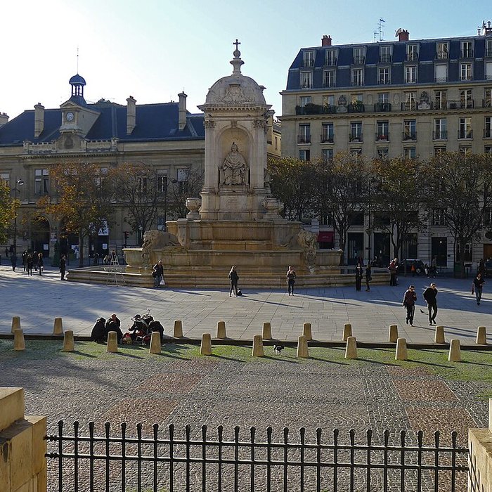 Photo de Fontaine Saint-Sulpice à Paris