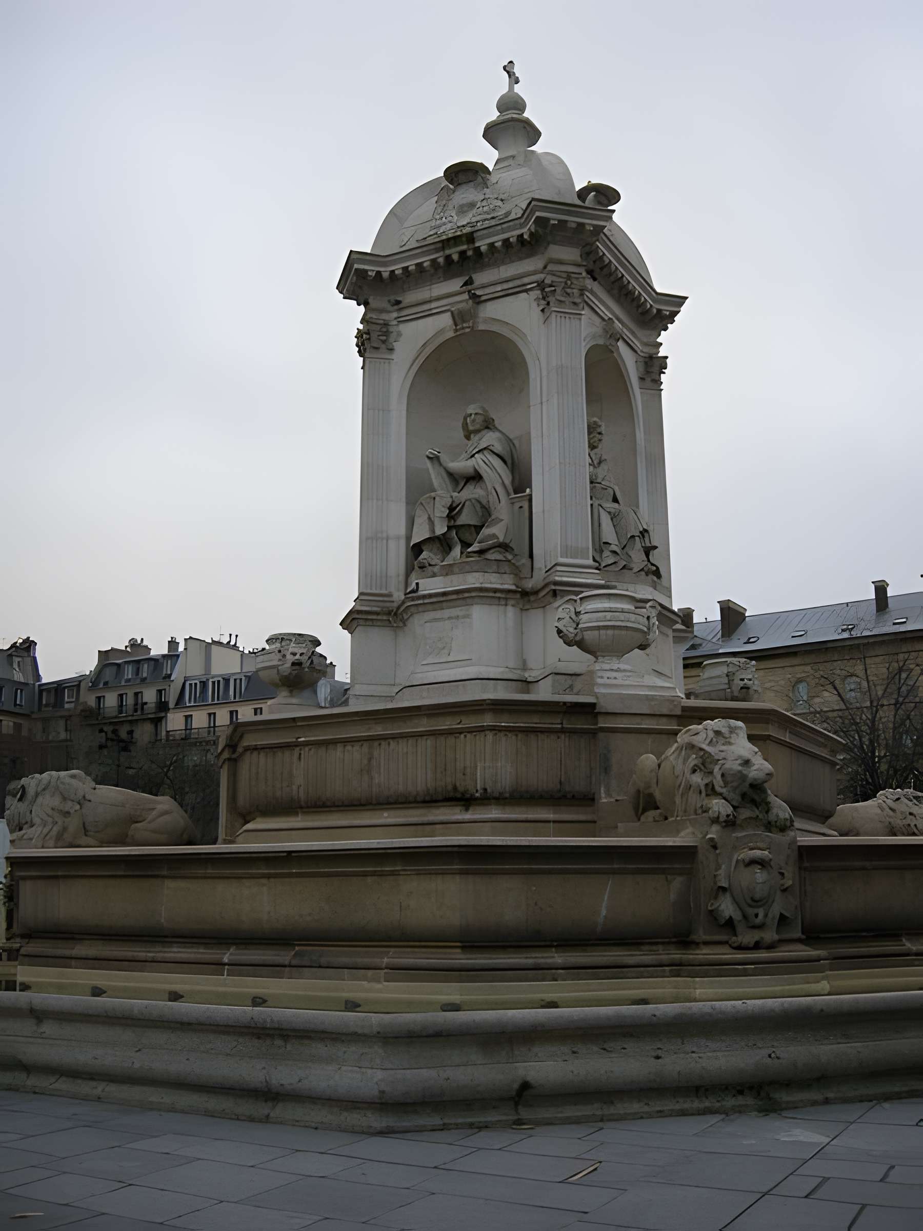 Fontaine Saint-Sulpice à Paris