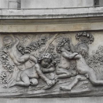 Fontaine des Quatre-Saisons à Paris