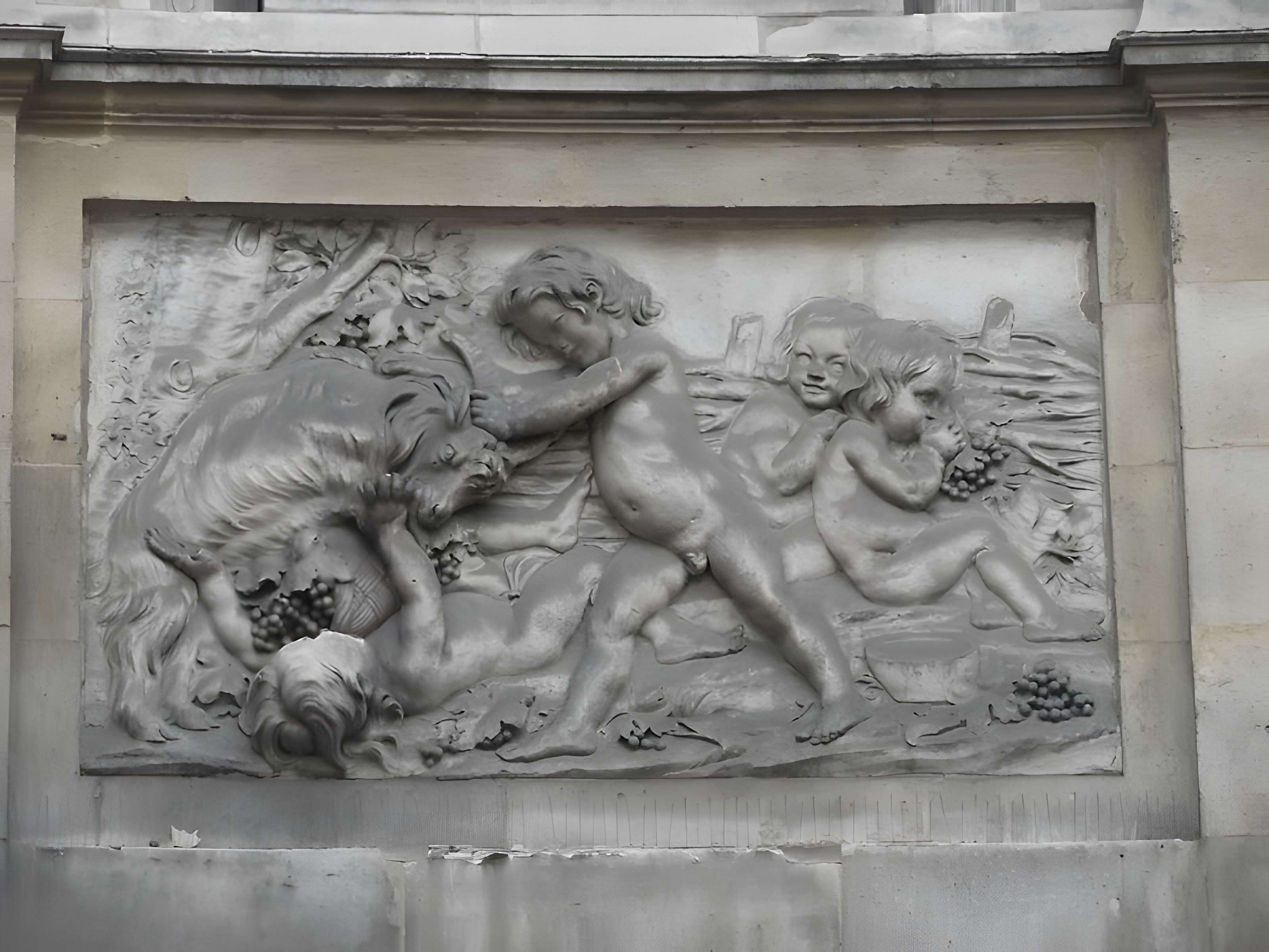 Fontaine des Quatre-Saisons à Paris