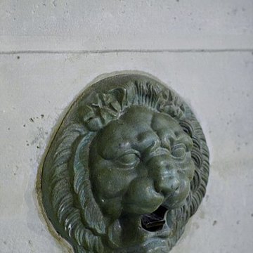 Fontaine de Charonne ou Trogneux à Paris