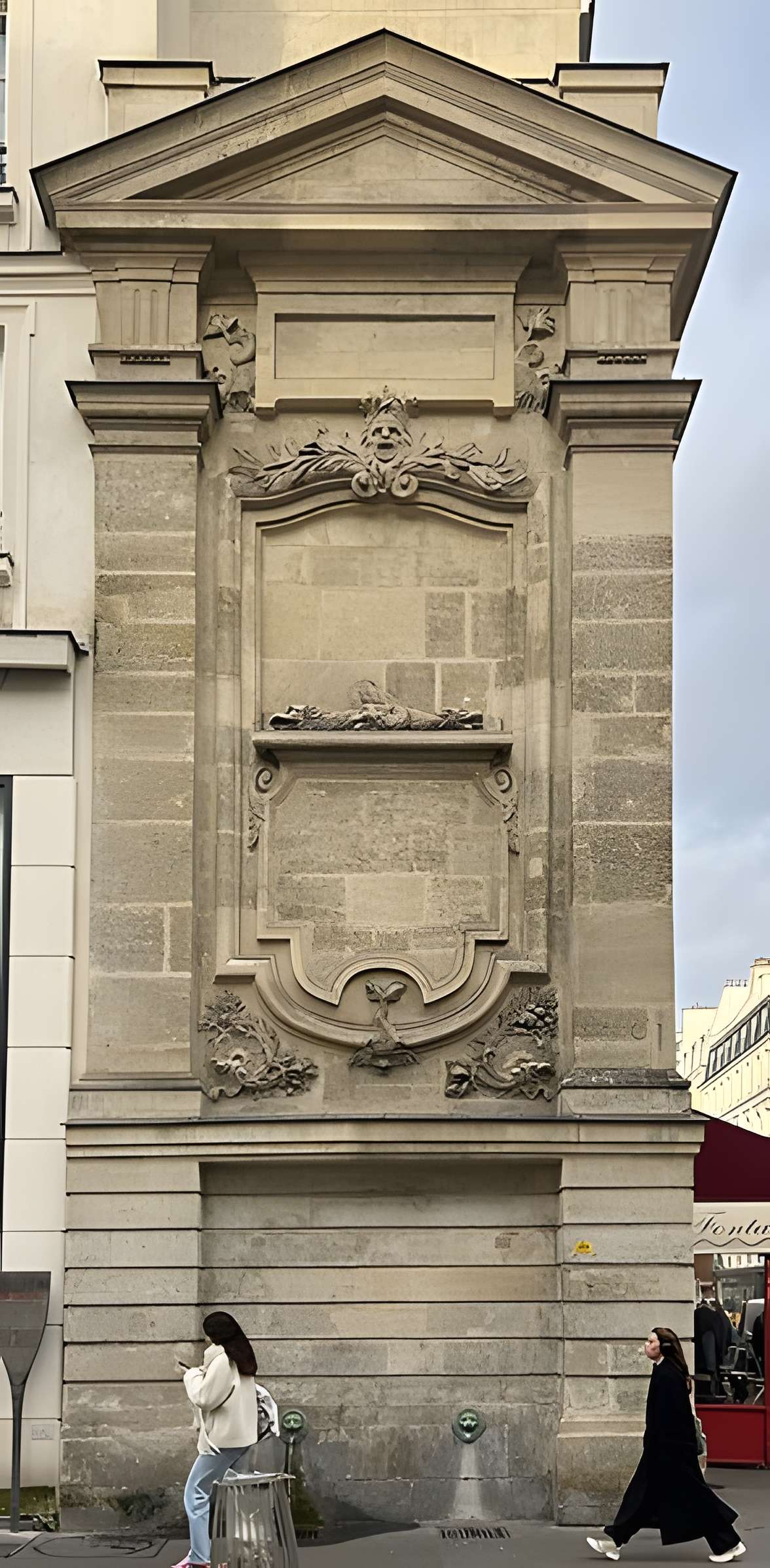 Fontaine de Charonne ou Trogneux à Paris