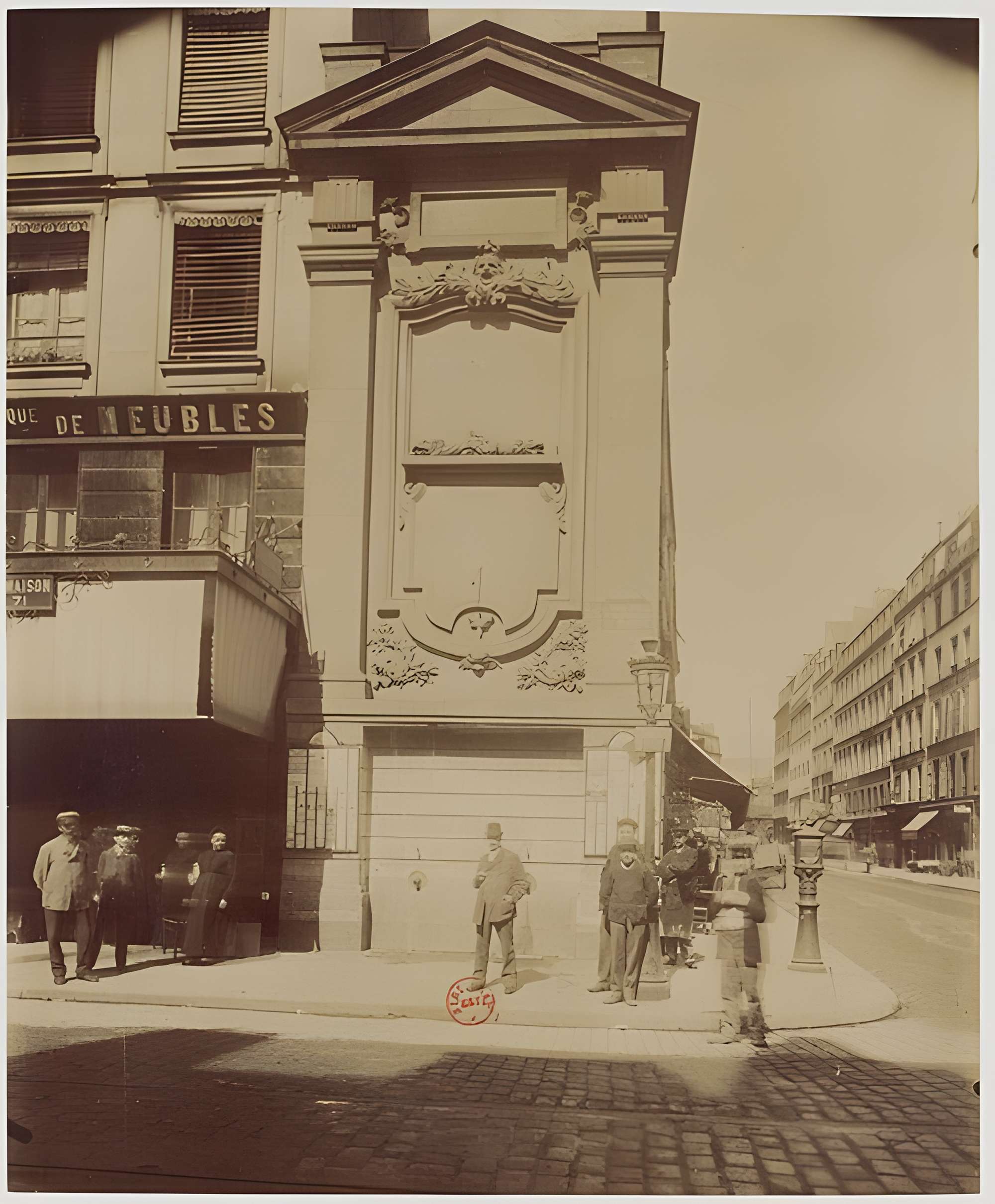 Fontaine de Charonne ou Trogneux à Paris