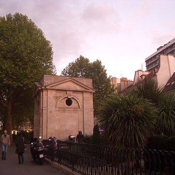 Fontaine de la Petite-Halle ou Montreuil à Paris