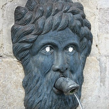 Fontaine de la Petite-Halle ou Montreuil à Paris