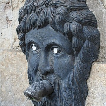 Fontaine de la Petite-Halle ou Montreuil à Paris