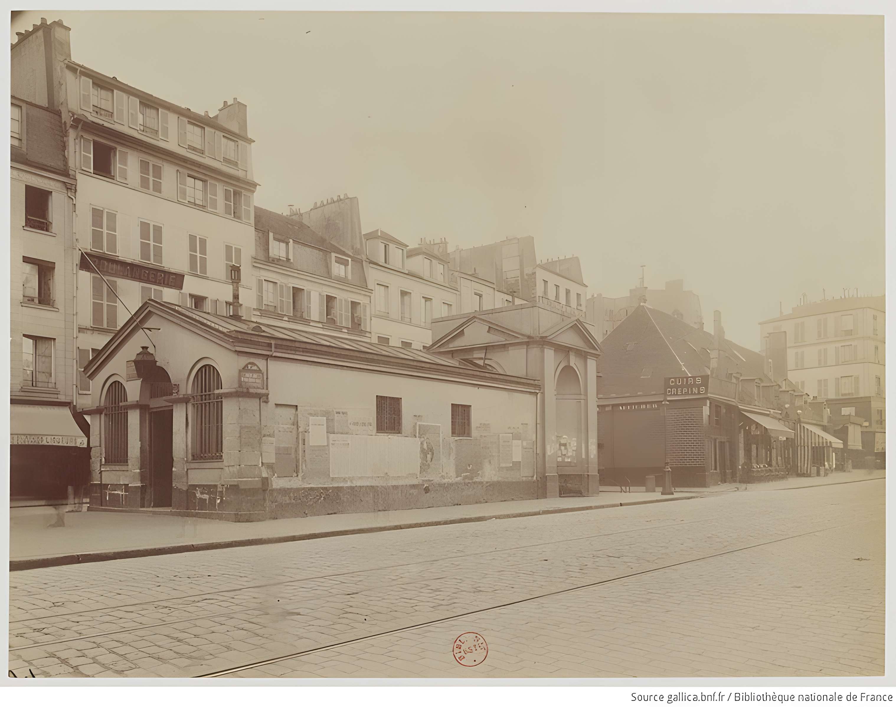 Fontaine de la Petite-Halle ou Montreuil à Paris