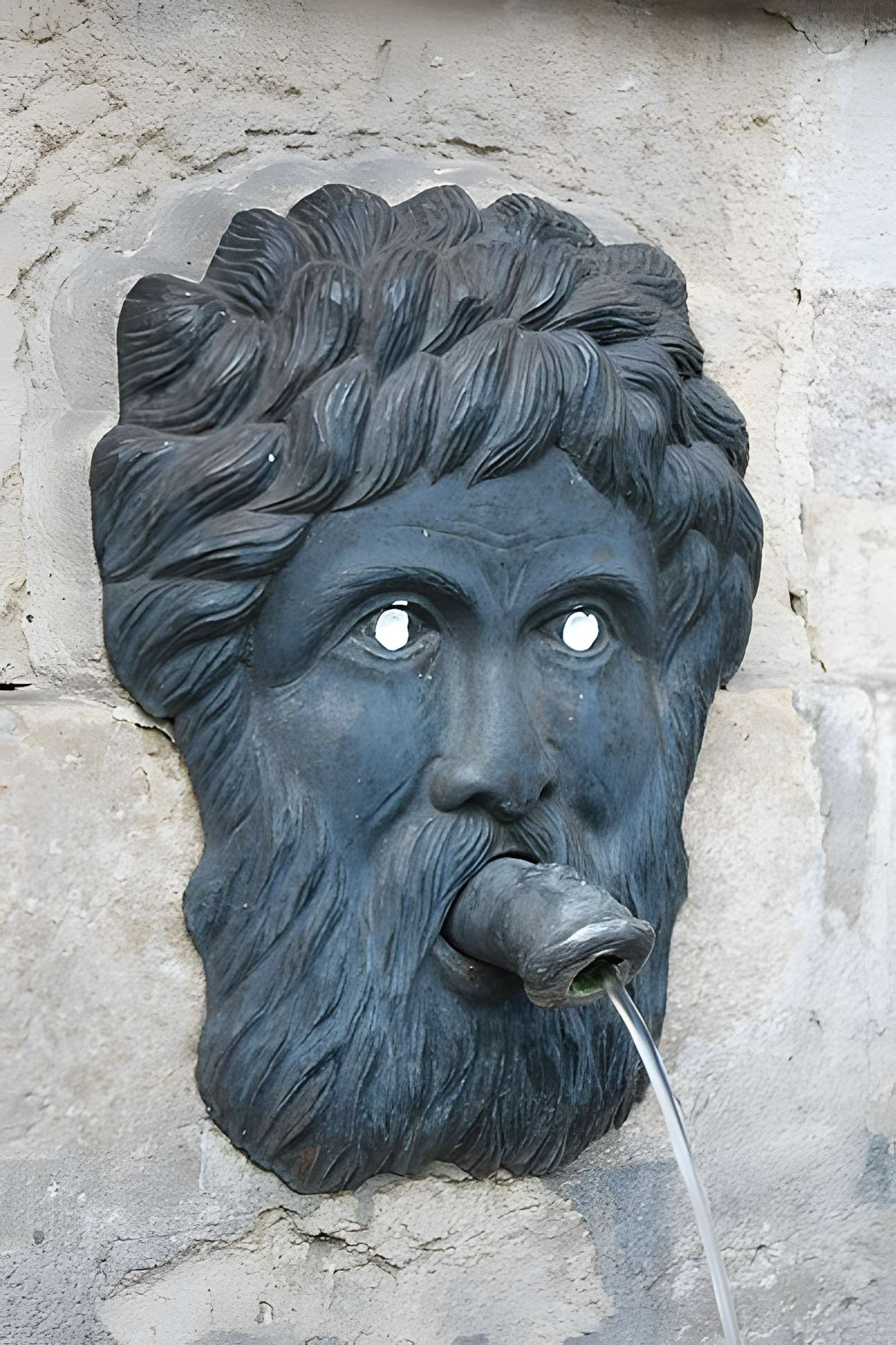 Fontaine de la Petite-Halle ou Montreuil à Paris