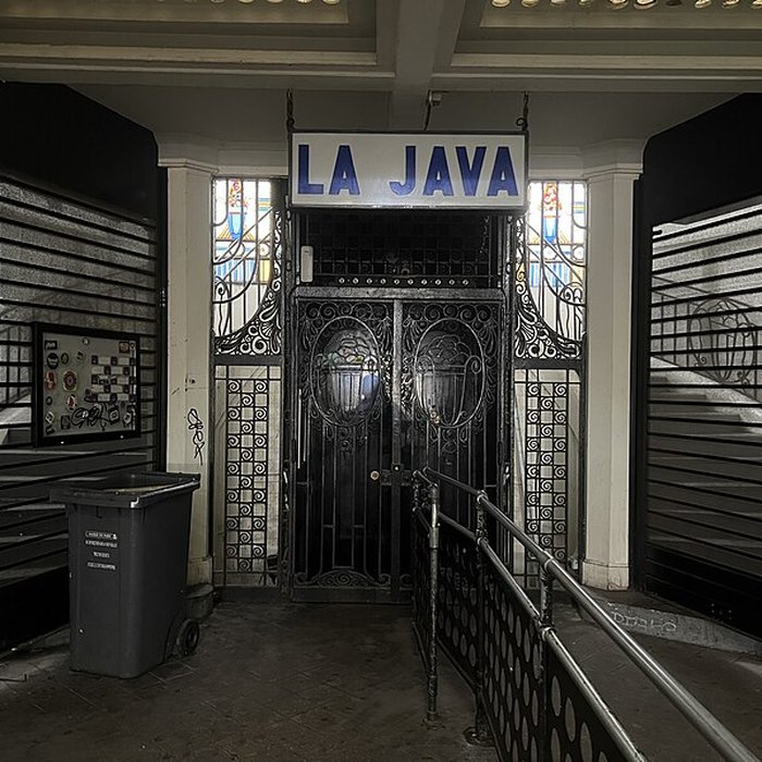 Photo de Palais du Commerce à Paris