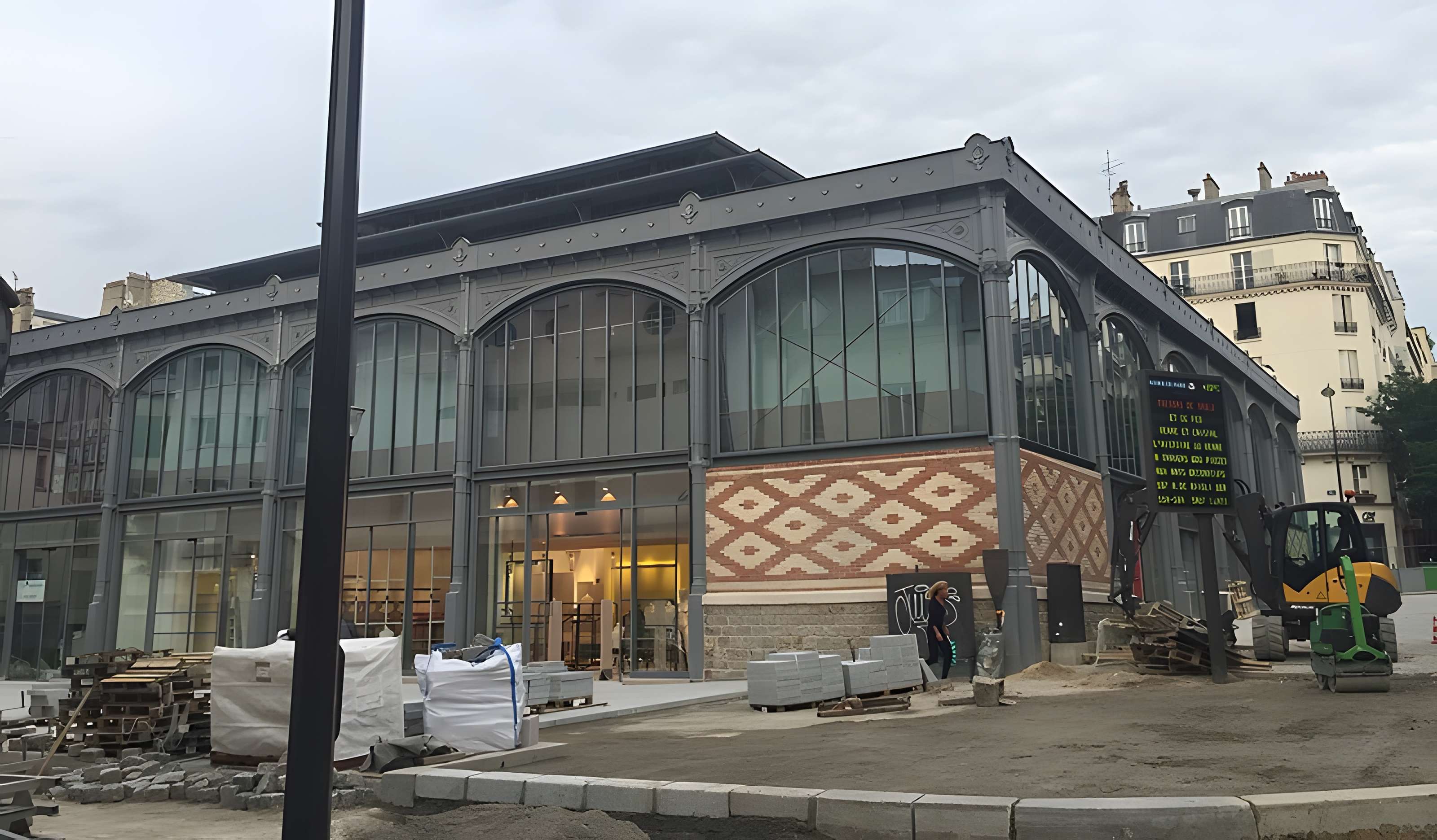 Halle Secrétan à Paris