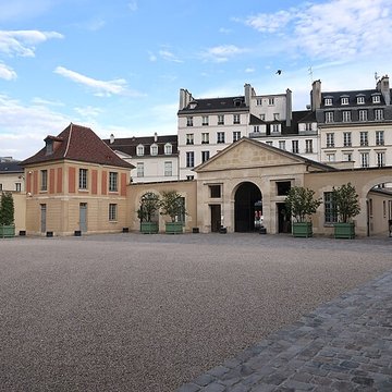 Hôpital Laennec à Paris