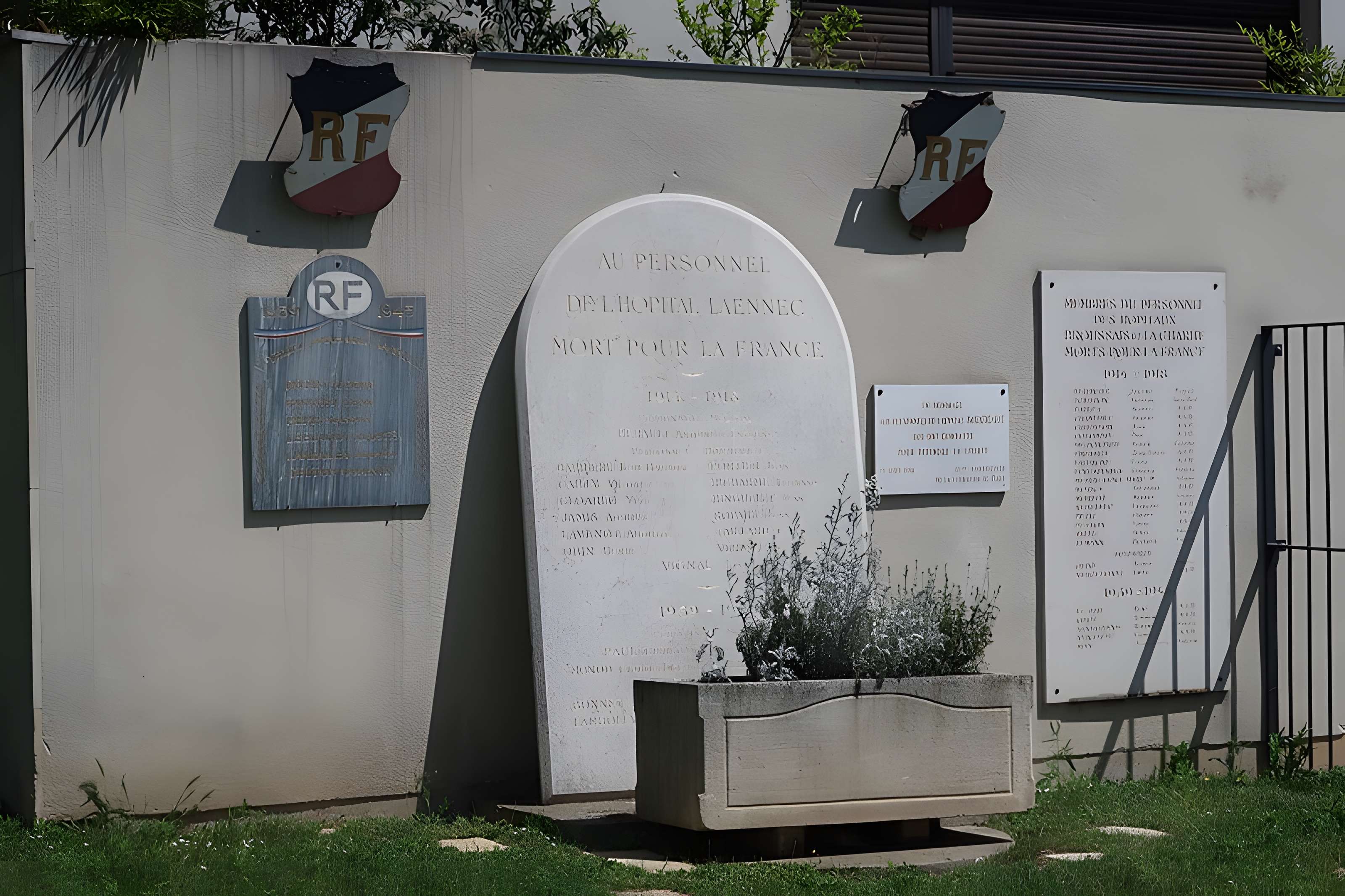 Hôpital Laennec à Paris