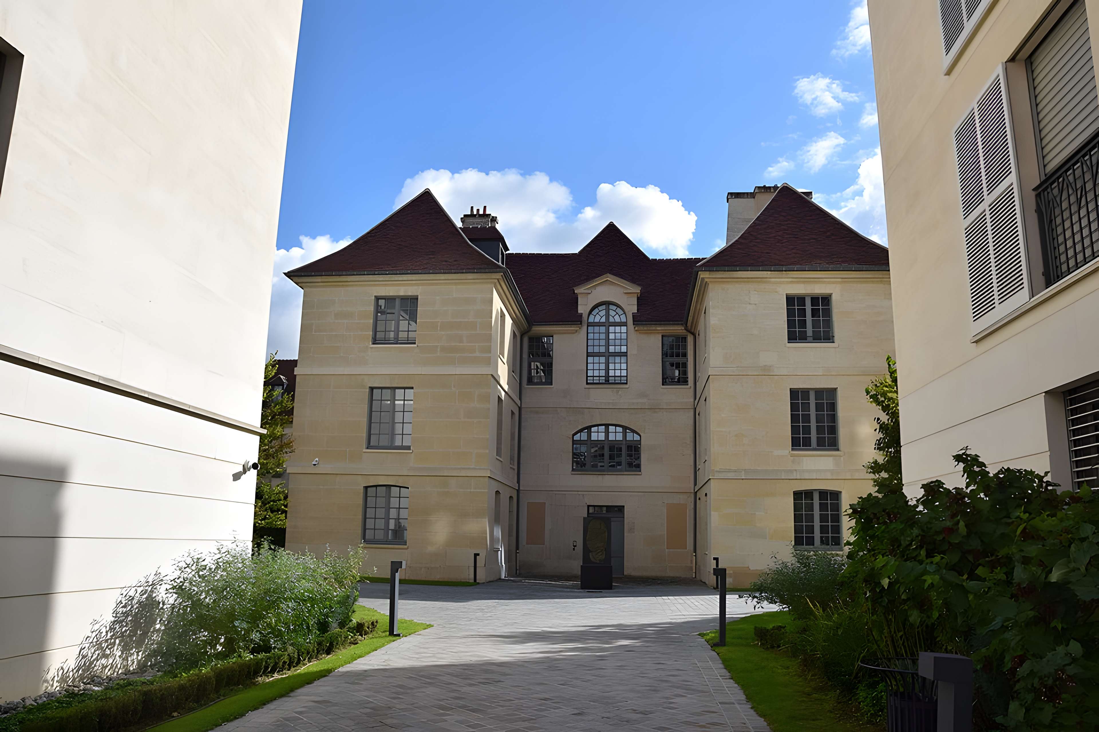 Hôpital Laennec à Paris