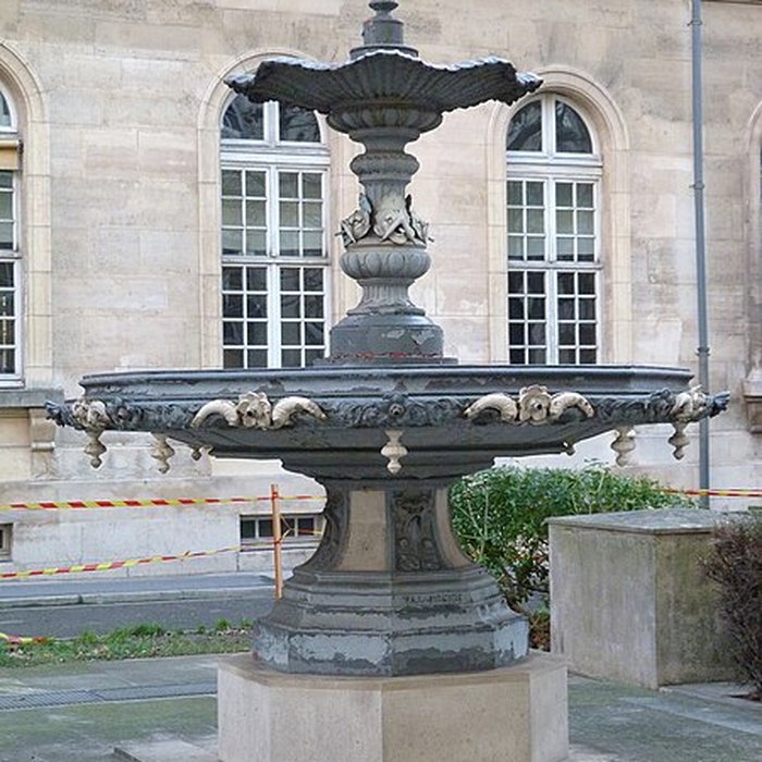 Photo de Hôpital Lariboisière à Paris