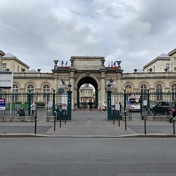Hôpital Lariboisière à Paris