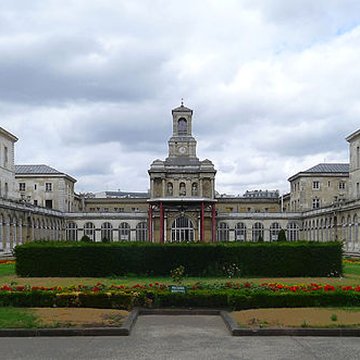 Hôpital Lariboisière à Paris