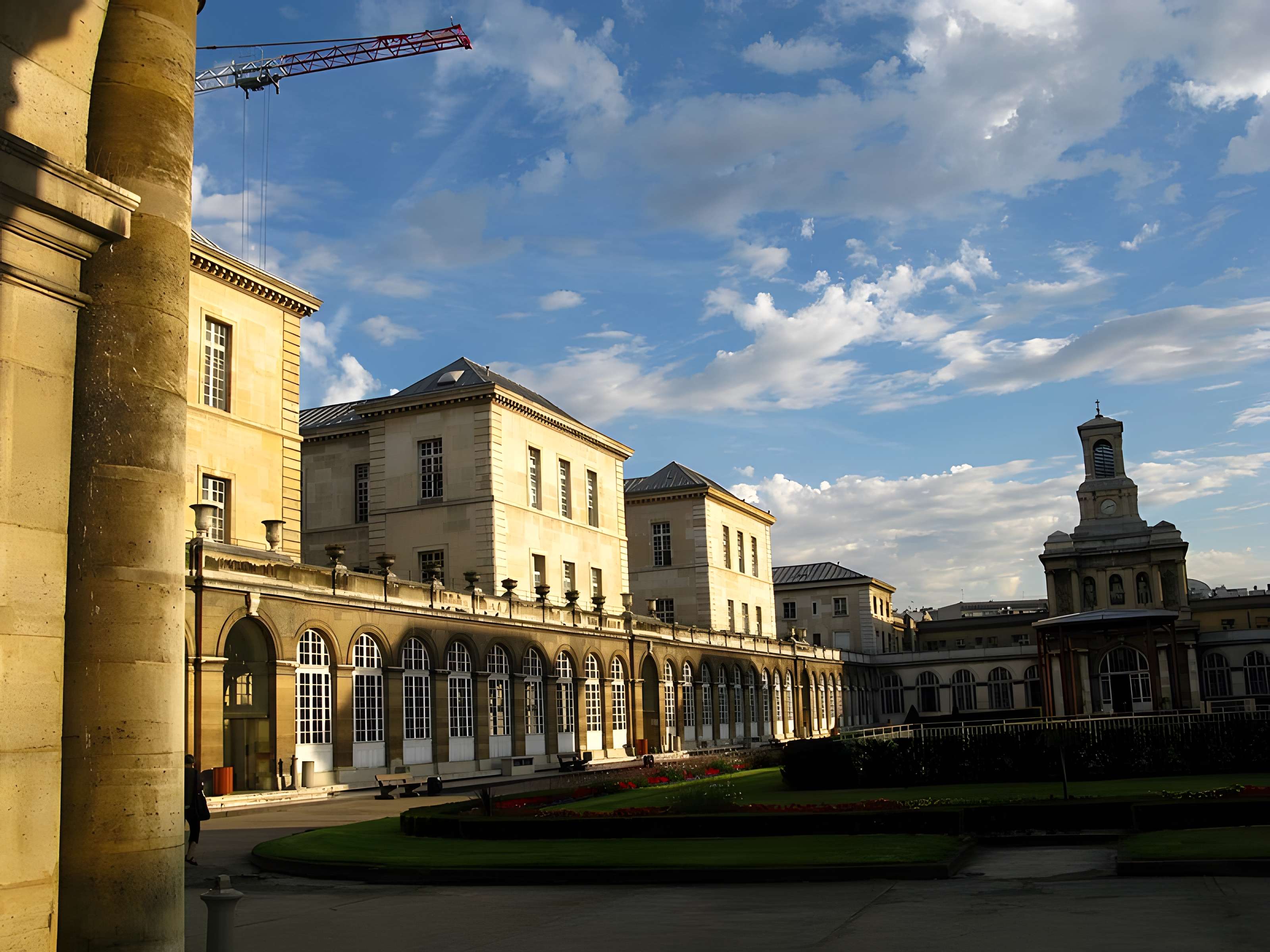 Hôpital Lariboisière à Paris