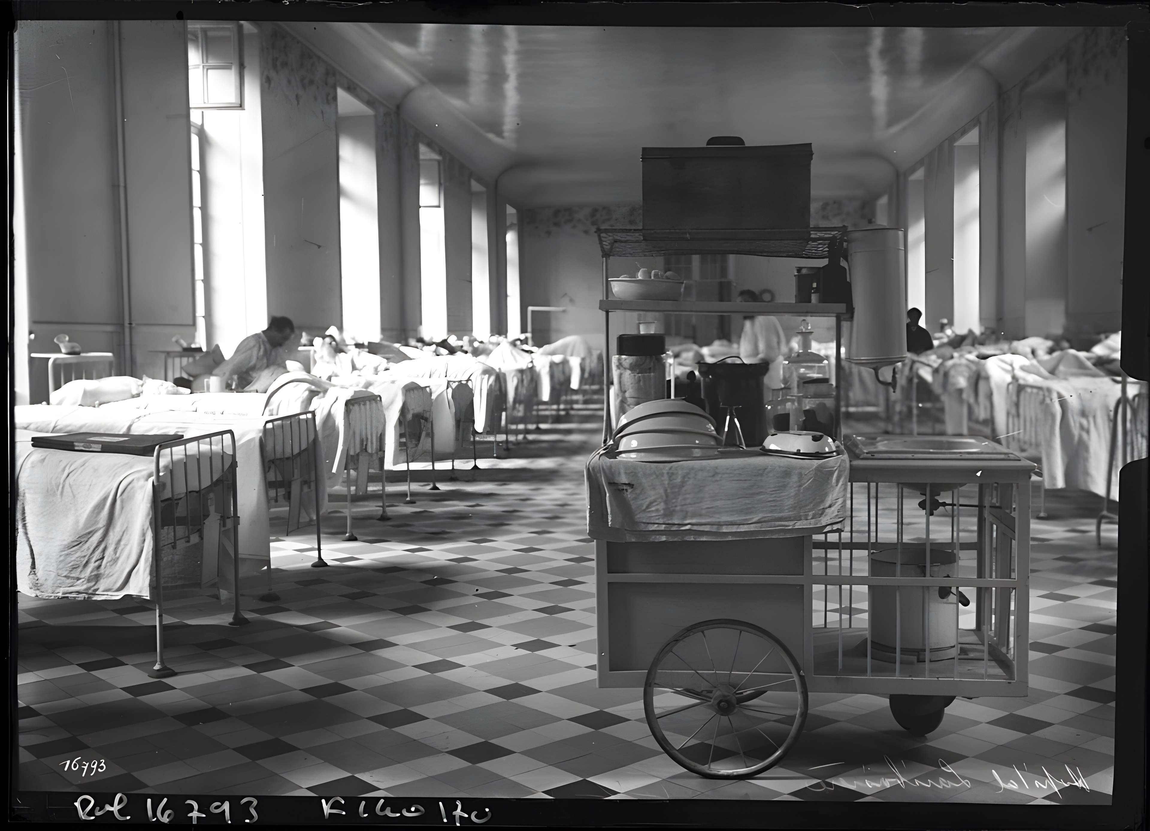 Hôpital Lariboisière à Paris