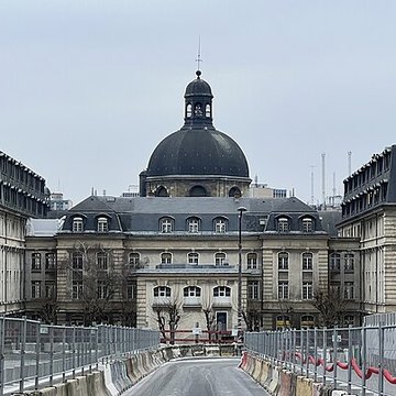 Hôpital de la Salpêtrière à Paris