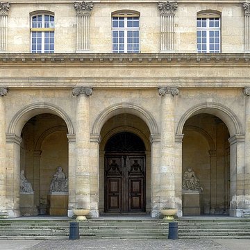Hôpital de la Salpêtrière à Paris