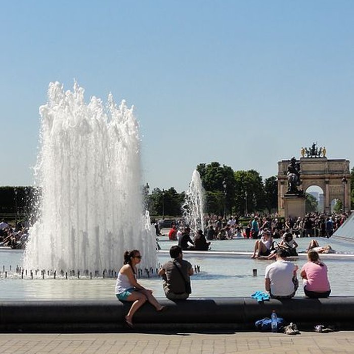 Photo de Palais du Louvre et jardin des Tuileries