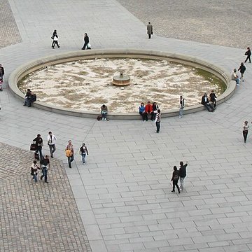Palais du Louvre et jardin des Tuileries