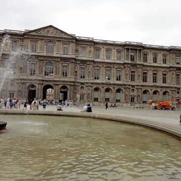 Palais du Louvre et jardin des Tuileries