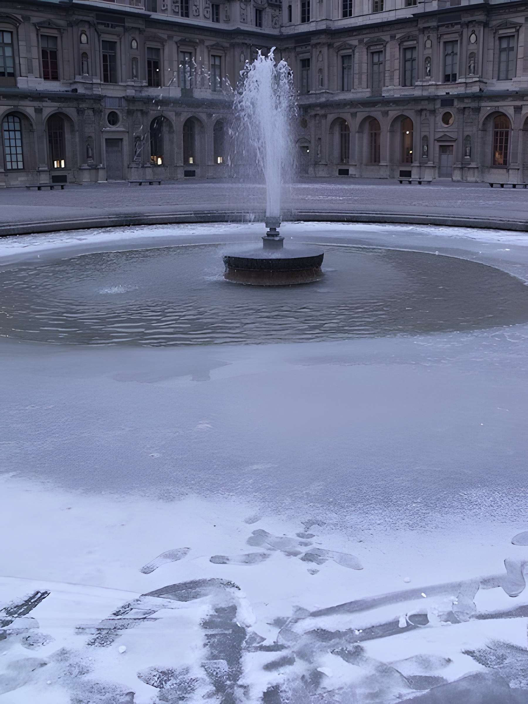 Palais du Louvre et jardin des Tuileries