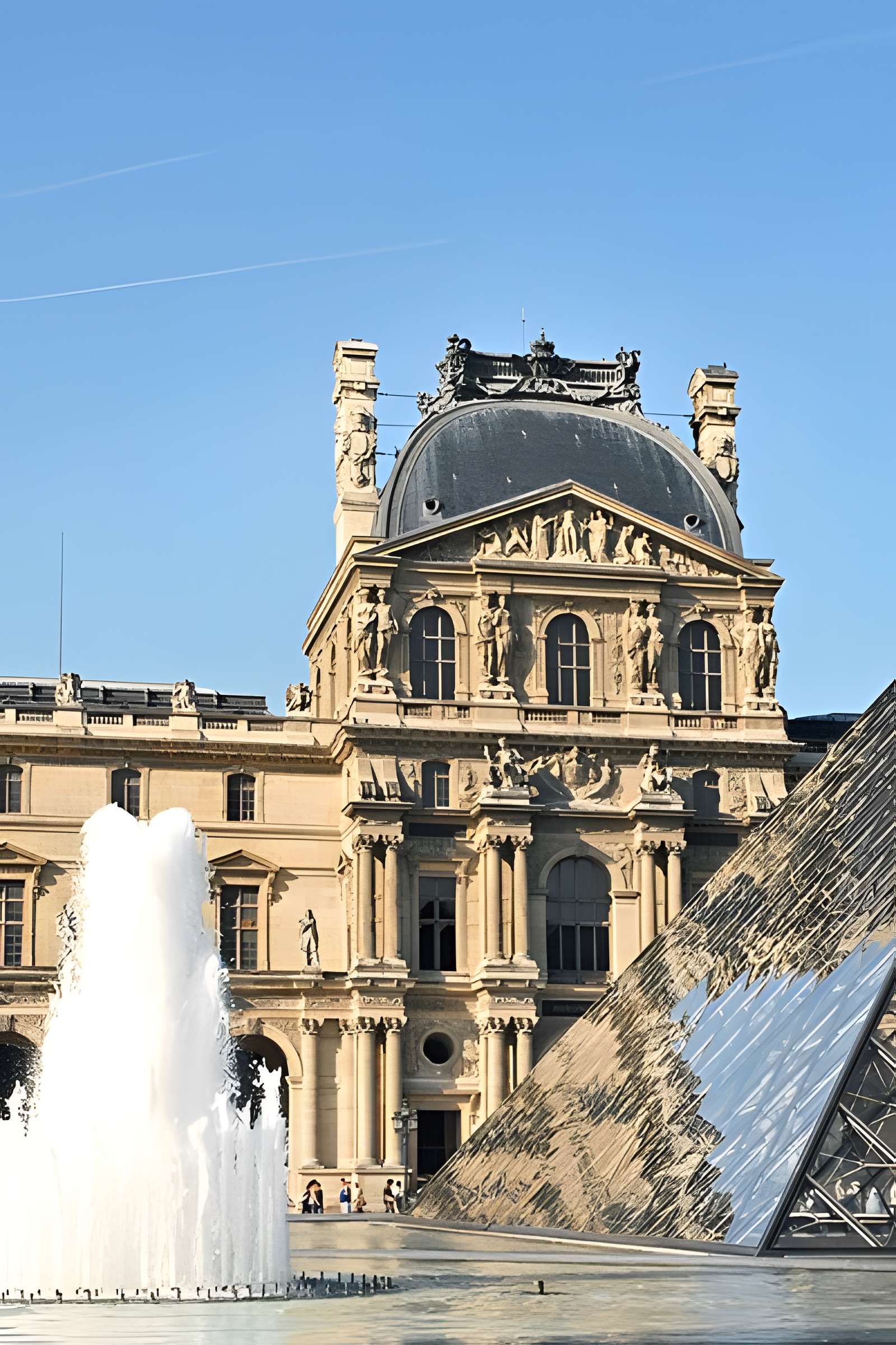 Palais du Louvre et jardin des Tuileries