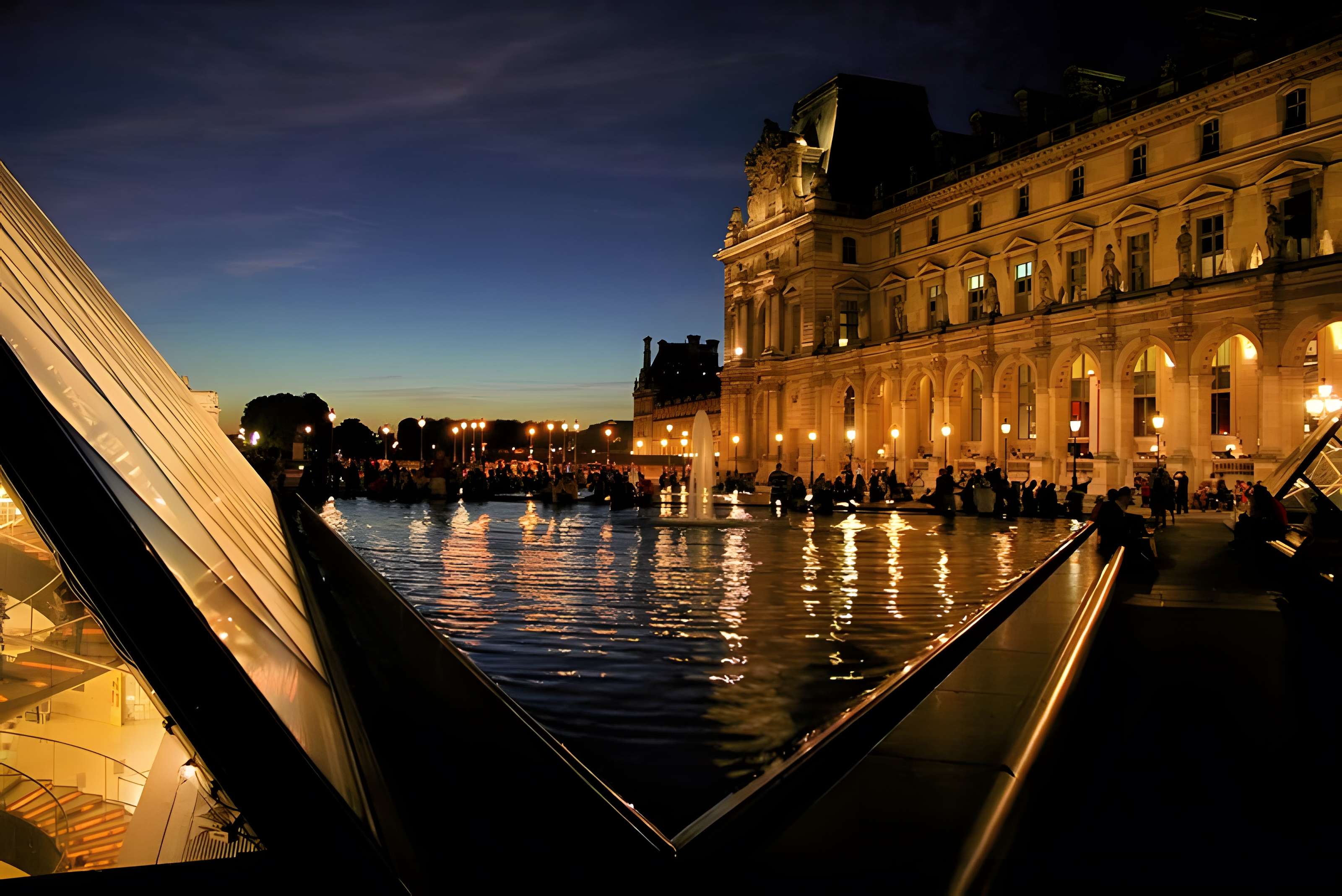 Palais du Louvre et jardin des Tuileries