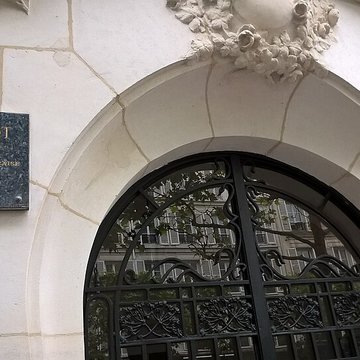 Domaine du Palais-Royal ancien Palais Cardinal, comprenant Conseil dEtat, Conseil Constitutionnel, Ministère de la Culture, théâtre de la Comédie Française