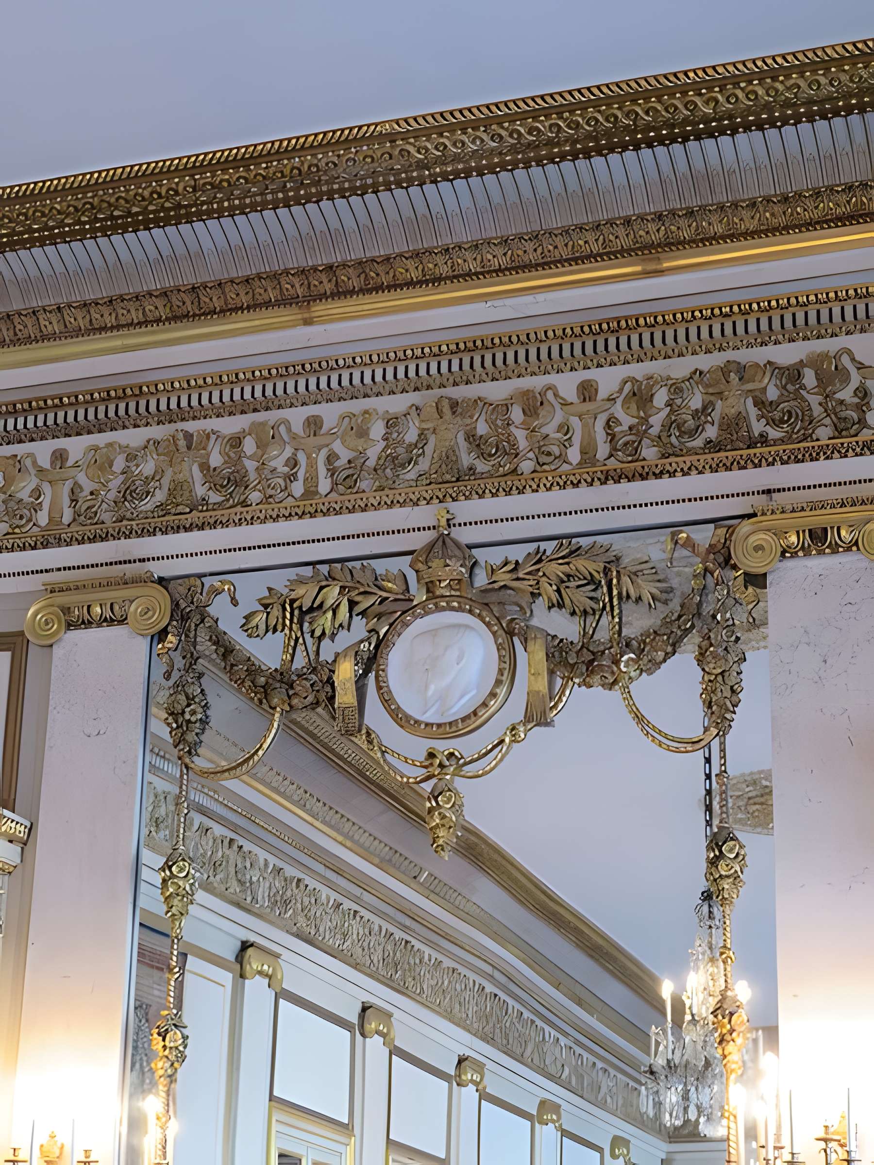 Domaine du Palais-Royal (ancien Palais Cardinal), comprenant Conseil d'Etat, Conseil Constitutionnel, Ministère de la Culture, théâtre de la Comédie Française